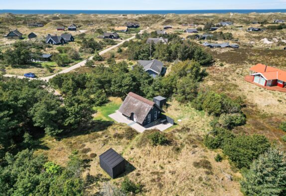 Helles und freundliches Sommerhaus mit toller strandnaher Lage