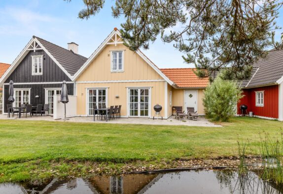 Wohnen in zentraler Lage – Bad mit Sauna und Whirlpool