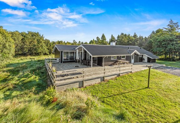 Poolhaus für 8 Personen, Sauna, Whirlpool, Hund erlaubt