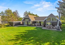 Schönes großes  Ferienhaus mit Sauna und Billard, 2 Hunde erlaubt