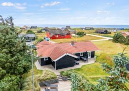 Strandnahes, gepflegtes Ferienhaus in Blåvands bester Lage