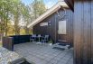 Hyggeligt feriehus med brændeovn og skøn solrig terrasse (billede 27)