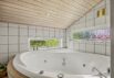 Dejligt sommerhus med spabad og sauna i Blåvand (billede 16)