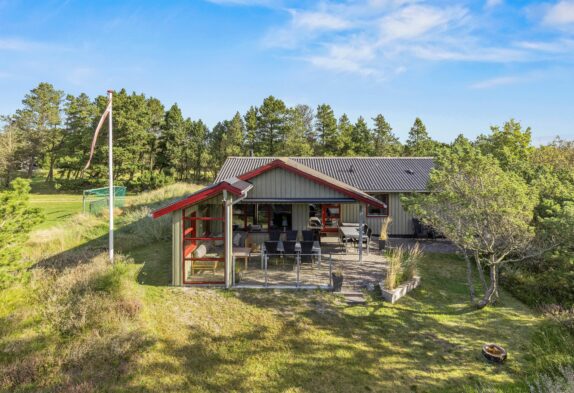 Schönes Familien Ferienhaus mit Billard, Dart und Tischtennis