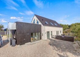 Skøn, femstjernet ferielejlighed med udespa og billard