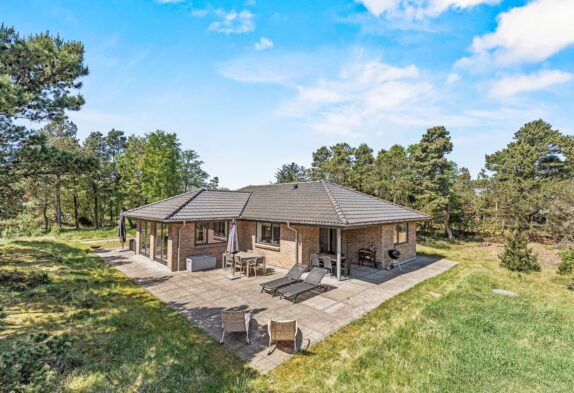 Ferienhaus „Hygge“ mit Whirlpool für 6 Personen in Blåvand