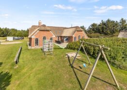 10-personers sommerhus i Blåvand med pool, sauna og spa. Kat. nr.:  60489, Ingridsvej 28;