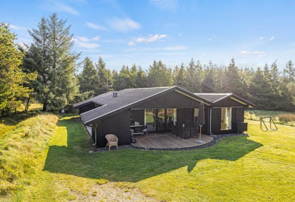 Charmantes Ferienhaus für 6 Personen mit 2 Hunden