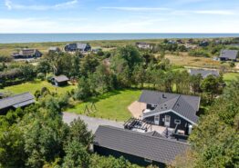 Strandnært sommerhus til 8 personer i Blåvand. Kat. nr.:  60517, Strandparken 9;