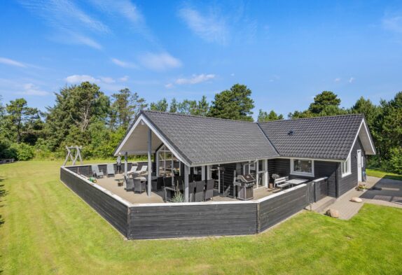 Schönes Aktivitätshaus für die ganze Familie