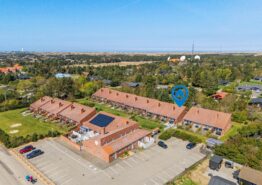 Centralt placeret ferielejlighed til fem i Blåvand. Kat. nr.:  60545, Fyrvej 26, 16 st;