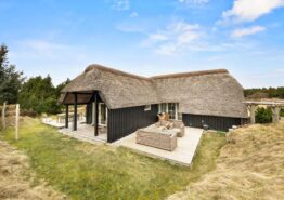 Oplev dit drømme-sommerhus i Blåvand. Kat. nr.:  60668, Vestslugen 2;