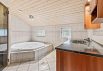 Lækkert feriehus med sauna og spa midt i den idylliske natur (billede 14)