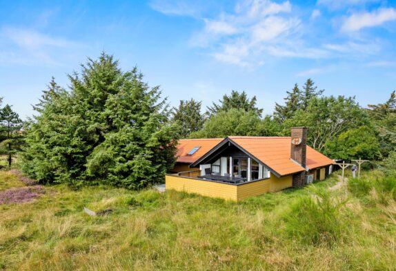 Gemütliches Haus mit Kaminofen – 800 m zum Strand