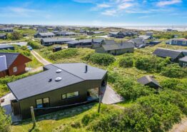 Gennemført moderne feriehus til 4 personer