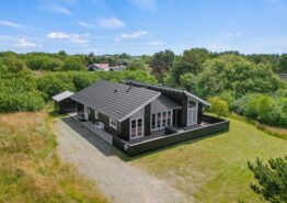 Skønt sommerhus på Fanø med lukket terrasse. Kat. nr.:  72113, Søstjernen 14