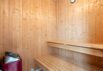 Hyggeliges Reetdachhaus mit Sauna, Trampolin und eingezäuntem Garten (Bild  17)