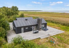 Exklusives Ferienhaus mit Meeresblick, Außen- Whirlpool und Sauna