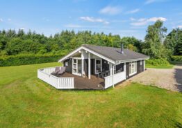 Hyggeliges Ferienhaus mit Kamin und Terrasse für 5 Personen