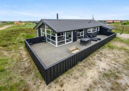 Gemütliches Ferienhaus für 6 Personen, 300m zum Strand