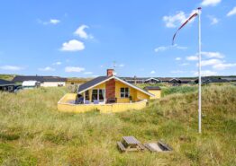 Velholdt feriehus få minutters gang fra Vesterhavet