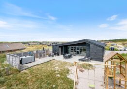 Modernes Ferienhaus mit Sauna und Whirlpool für 2 Familien mit Hund