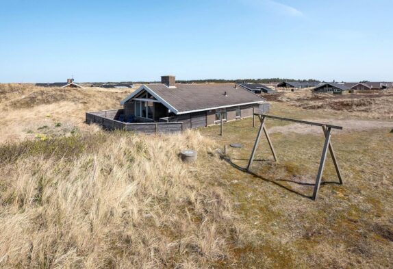 Strandnahes Ferienhaus mit geschlossener Terrasse – 2 Hunde