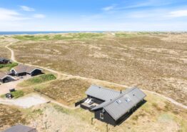 Charmantes, strandnahes Ferienhaus mit Sauna und Whirlpool