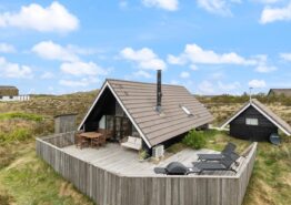 Hyggeliges Ferienhaus nur 500 m bis zum Strand