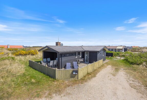 Familienfreundliches Ferienhaus mitten in den Dünen