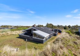 Charmerende 6-personers sommerhus med udesauna. Kat. nr.:  B2072, Dortheasvej 1;