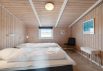 Dejligt sommerhus i naturområde,  tæt på strand med sauna, spa og brændeovn (billede 25)