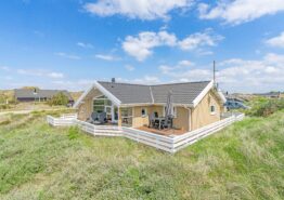 Sommerhus på en skøn naturgrund tæt på hede i Bjerregård