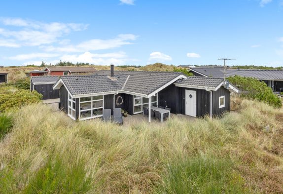 Ferie i Vestjylland i flot feriehus med spa og sauna