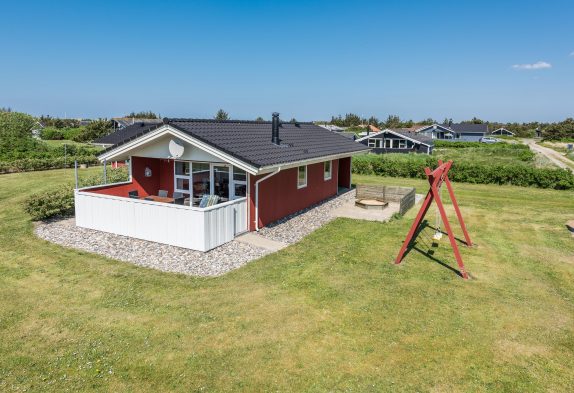 Godt og velholdt feriehus på nordsøkysten i Danmark