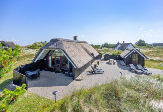 Flot og gennemrenoveret sommerhus på Toppebjerg