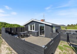 Dejligt sommerhus ved Vesterhavet for familie med børn