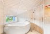 Feriehus med skøn terrasse, spabad og sauna på Rauhesvej (billede 20)