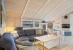 Familievenligt sommerhus med blot 100 m til stranden (billede 2)