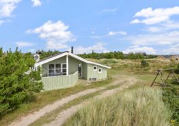 Strandnahes Ferienhaus mit Kaminofen – 2 Hunde willkommen. Kat. nr.:  B2634, Rauhesvej 48