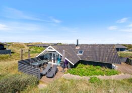 Schickes, strandnahes Ferienhaus mit schnellem Internet und Platz für Hunde