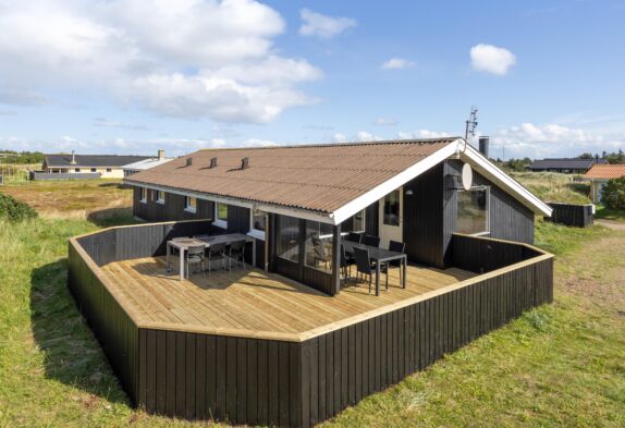 Feriehus med lukket terrasse til familien med hund