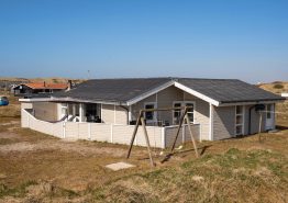 Slap af på terrassen i rolige omgivelser nær stranden