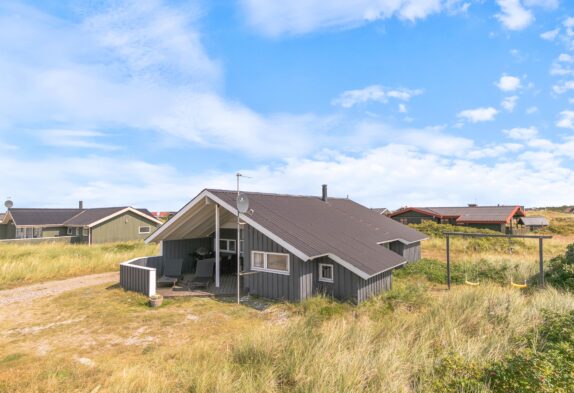 Strandnahes Ferienhaus mit Sauna und Whirlpool für 6 Personen