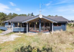 Dejligt sommerhus i Bjerregård med overdækket terrasse