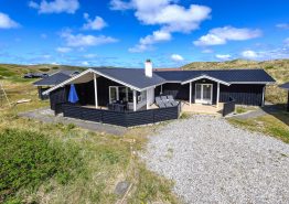 Ferienhaus mit Pavillon, nahe der Nordsee