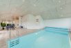 Strandnært poolhus til 12 personer med sauna og spa (billede 2)