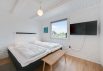 Charmerende og strandnært sommerhus med udendørs wellness (billede 14)