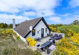 Ferienhaus für 4 Personen mit Terrassen und Sauna