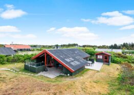 Hyggeligt feriehus til 4 pers. med hund – perfekt til den lille familie. Kat. nr.:  BB1012, Dortheasvej 7;